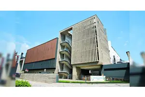 保良局何壽南小學排名2025及升中詳細資料