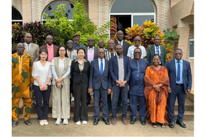 科特迪瓦职业标准研讨会圆满落幕，外研在线推动中非职教合作提质升级