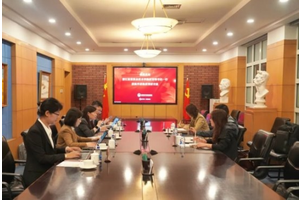 浙江建设职业技术学院党委书记何青峰一行到访外研社、外研在线调研交流