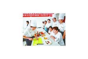 河北宁晋：电商培训进乡村技能扶贫“零距离”